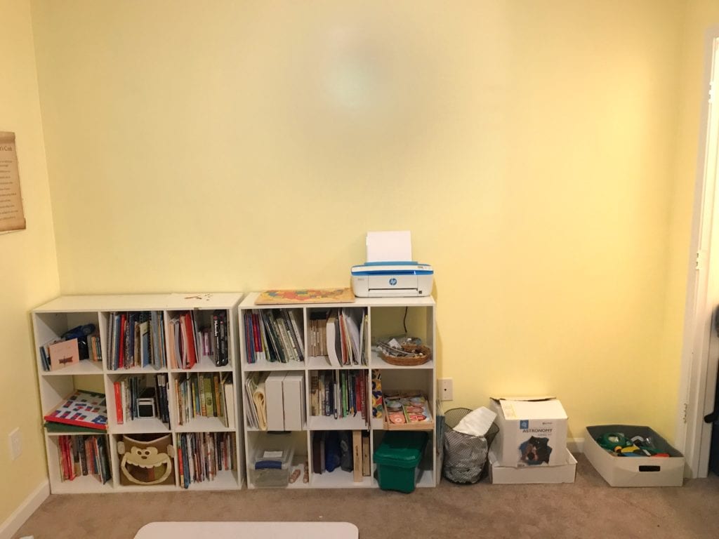 How to create a homeschool room for active learners. Distraction free learning for ADHD, dyslexia, and sensory processing disorder. 